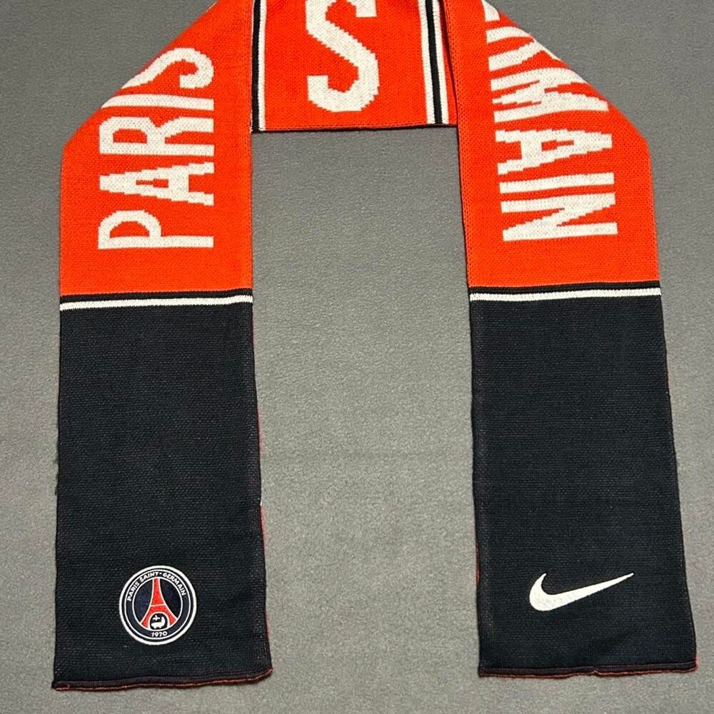 Y2k Nike FIFA PSG SCARF